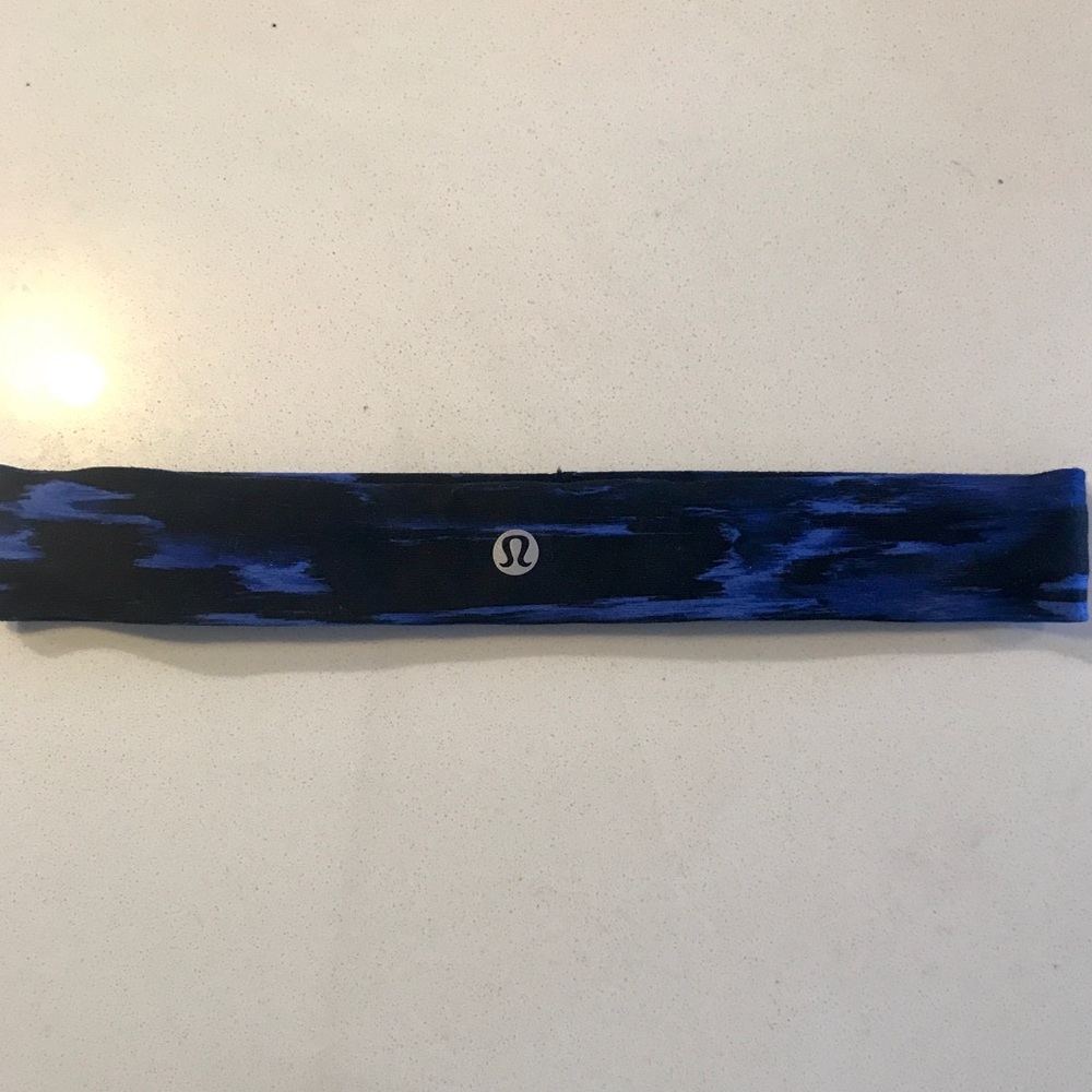 Lululemon headband 💙
